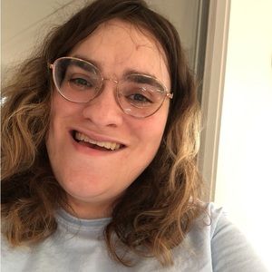 Meet your Posher, Molly